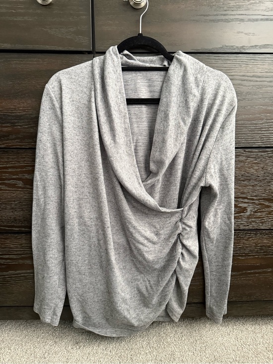 SHEIN Sweaters - SHEIN Gray Lightweight Sweater - MATERNITY